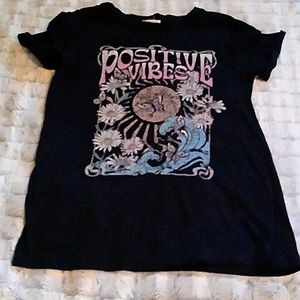 Positive Vibes black T-shirt
